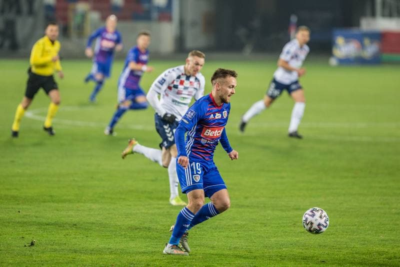 Football. PKO BP Ekstraklasa. Gornik Zabrze - Piast Gliwice. 20.11.2020