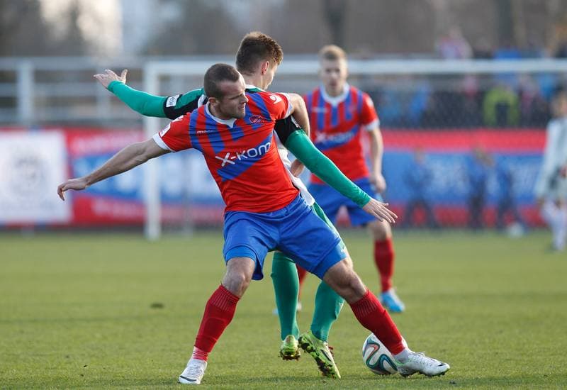 Football. II Liga. Rakow Czestochowa - Energetyk ROW Rybnik. 23.11.2014