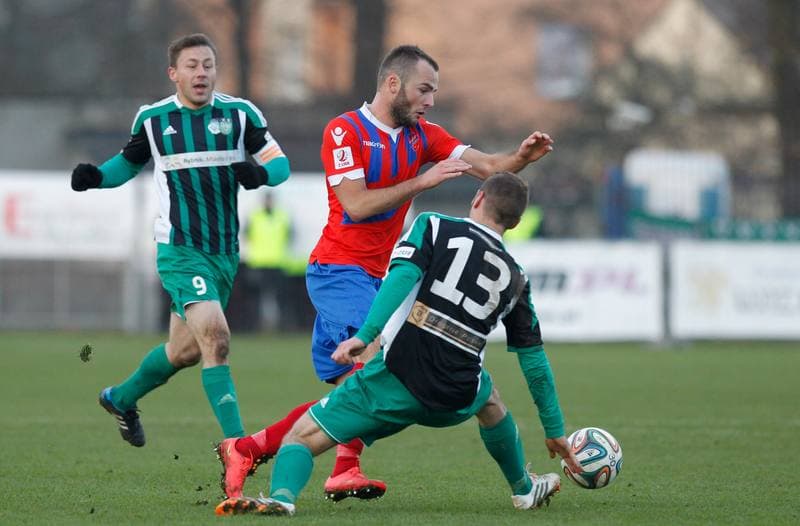 Football. II Liga. Rakow Czestochowa - Energetyk ROW Rybnik. 23.11.2014