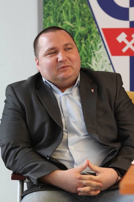 Football. Gornik Zabrze. Press Conference. 14.04.2011