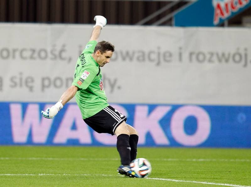Football. T-Mobile Ekstraklasa. Piast Gliwice - Pogon Szczecin. 15.12.2014