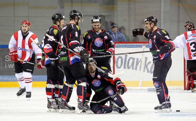 Ice Hockey. Polish Hockey Cup. Comarch Cracovia Krakow - Ciarko KH Sanok. 27.12.2014