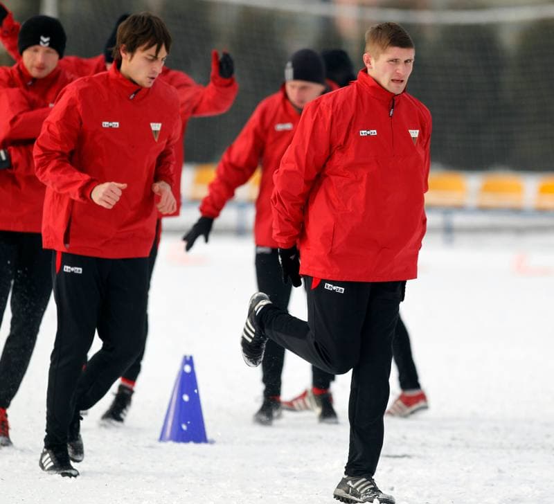 Football. GKS Tychy. Training. 07.01.2015