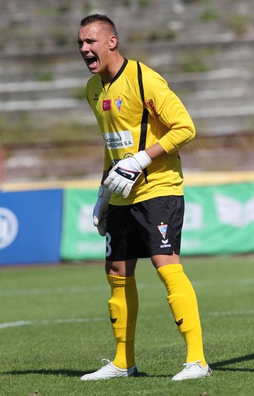 Football. T-Mobile Ekstraklasa. Gornik Zabrze - GKS Belchatow. 20.08.2011