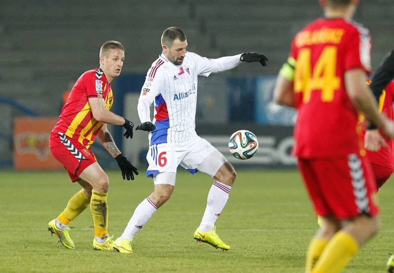 Football. T-Mobile Ekstraklasa. Gornik Zabrze - Korona Kielce. 01.03.2014