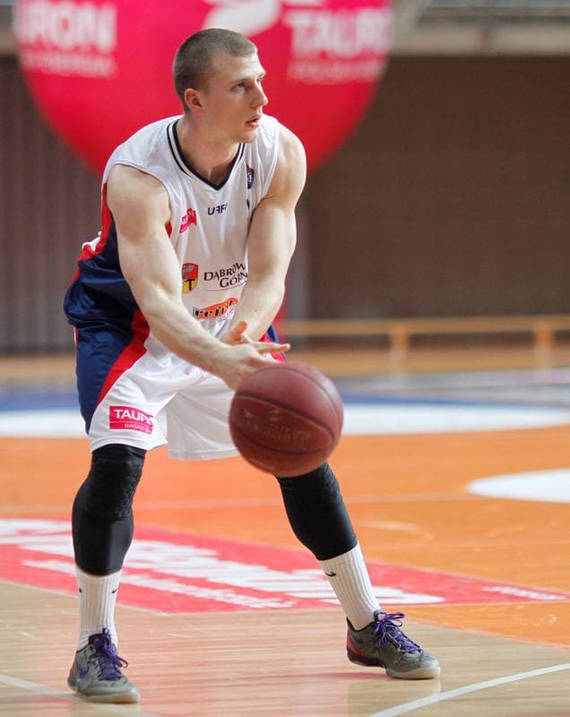 Basketball. Tauron Basket Liga. MKS Dabrowa Gornicza - Polski Cukier Torun. 18.10.2015