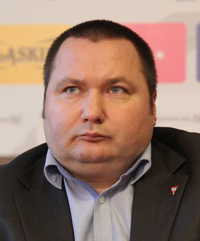 Football. Gornik Zabrze. Press Conference. 27.04.2011