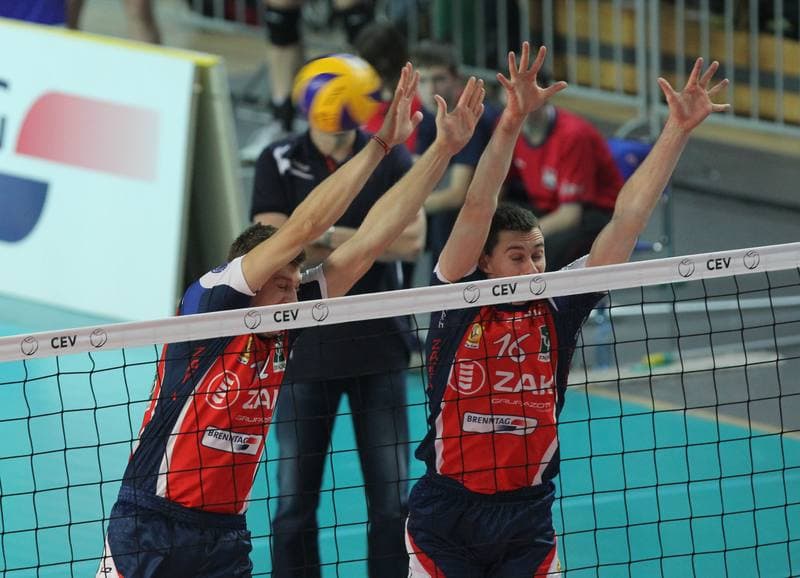 Volleyball. CEV Champions League. ZAKSA Kedzierzyn-Kozle - Trentino Volley. 22.12.2011