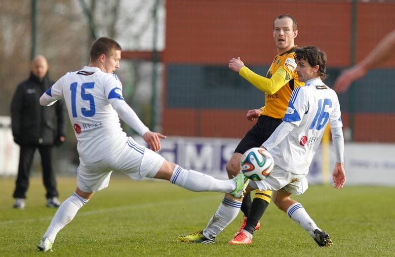 Football. I Liga. Wigry Suwalki - GKS Katowice. 04.04.2015