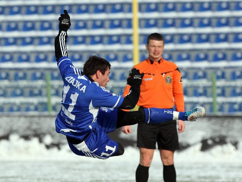 Football. Sparing. Podbeskidzie Bielsko-Biala - MFK Karvina. 11.02.2012