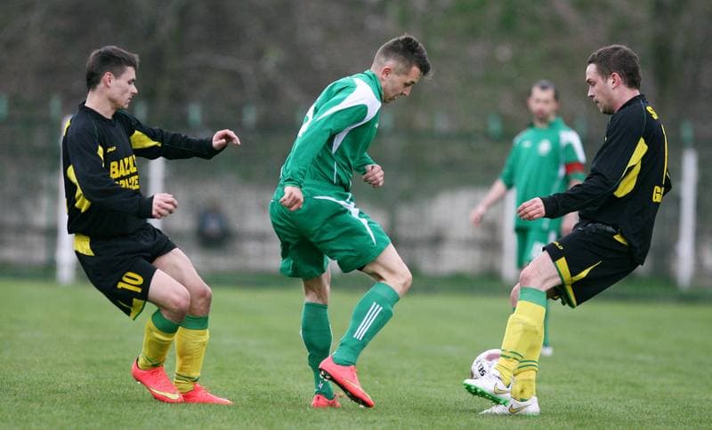 Football. III Liga. Grunwald Ruda Slaska - Skalnik Gracze. 18.04.2015