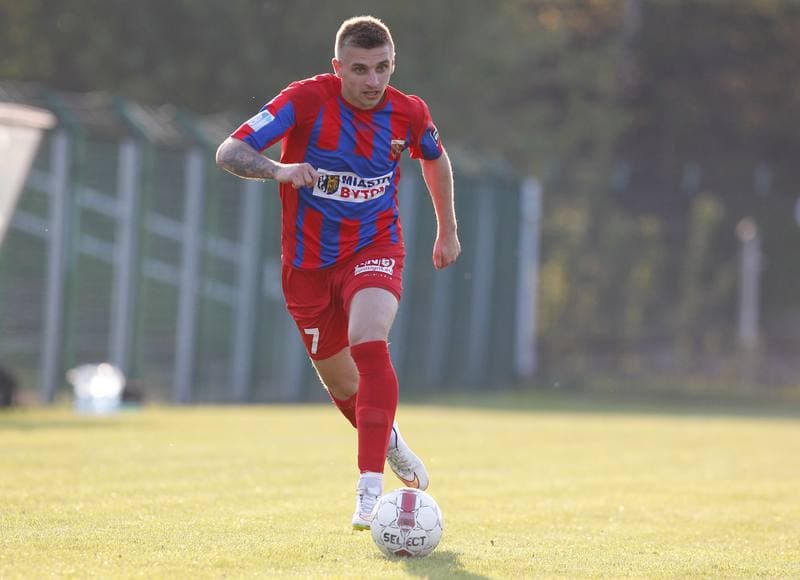 Football. III Liga Opolsko Slaska. Grunwald Ruda Slaska - Polonia Bytom. 29.04.2015