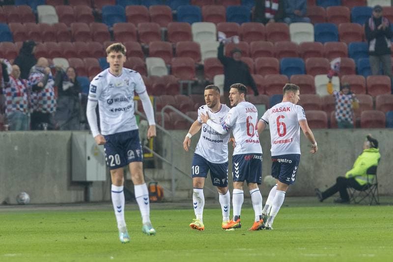 Football. PKO BP Ekstraklasa. Gornik Zabrze - Wisla Plock. 17.03.2023