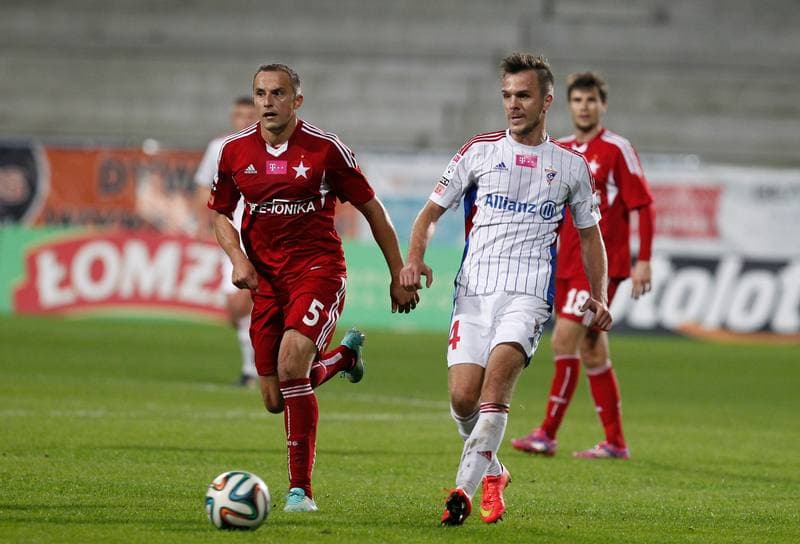 Football. T-Mobile Ekstraklasa. Gornik Zabrze - Wisla Krakow. 08.11.2013