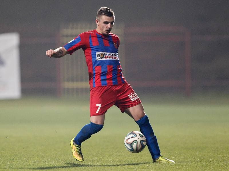 Football. III Liga Opolsko - Slaska. Polonia Bytom - Polonia Laziska Gorne. 11.11.2014