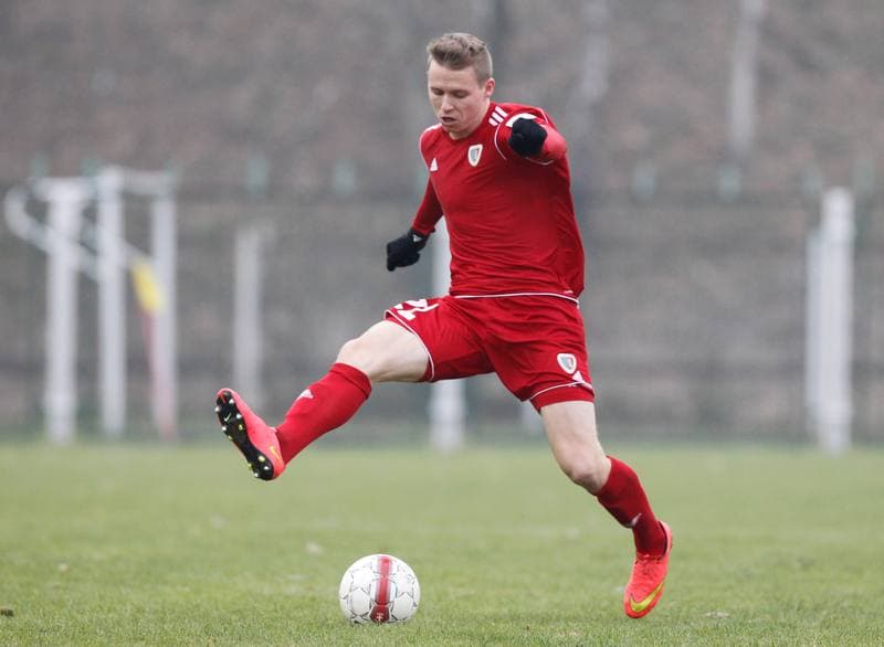 Football. III Liga Opolsko Slaska. Grunwald Ruda Slaska - Piast II Gliwice. 15.11.2014