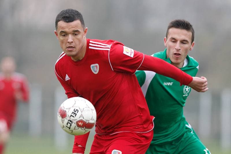 Football. III Liga Opolsko Slaska. Grunwald Ruda Slaska - Piast II Gliwice. 15.11.2014