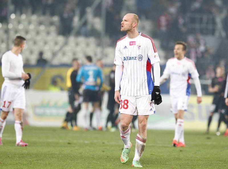 Football. T-Mobile Ekstraklasa. Cracovia Krakow - Gornik Zabrze. 24.11.2014