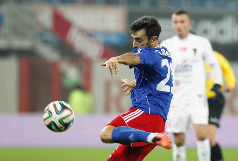 Football. T-Mobile Ekstraklasa. Piast Gliwice - Pogon Szczecin. 15.12.2014