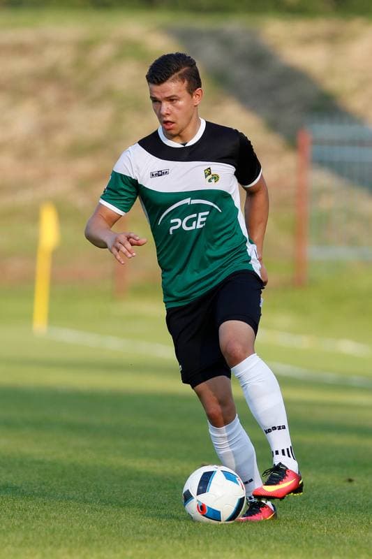 Football. II Liga. Polonia Bytom - GKS Belchatow. 19.08.2016