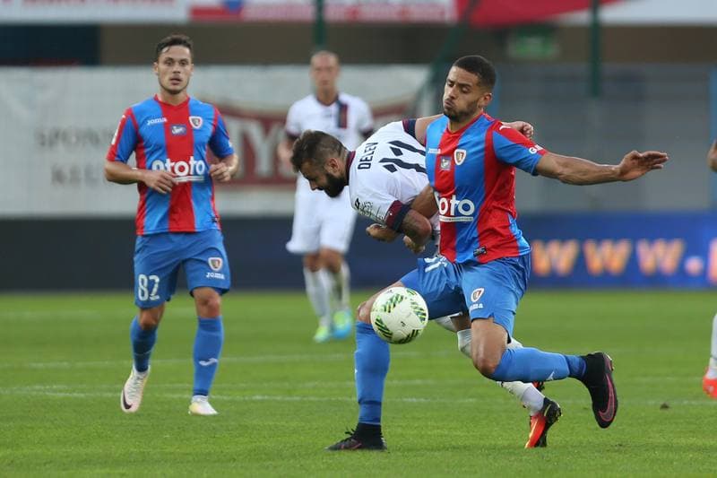 Football. Lotto Ekstraklasa. Piast Gliwice - Pogon Szczecin. 20.08.2016