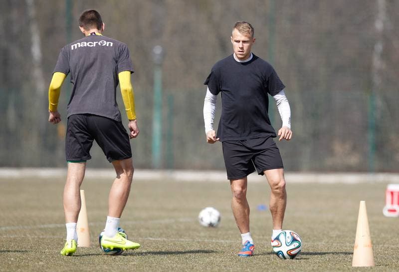 Football. GKS Katowice. Training. 15.01.2015