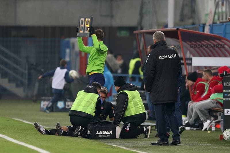 Football. Lotto Ekstraklasa. Piast Gliwice - Cracovia Krakow. 18.11.2016
