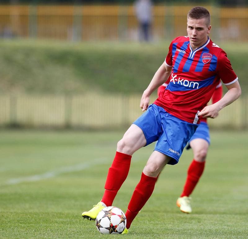Football. II Liga. Rozwoj Katowice - Rakow Czestochowa. 24.05.2015