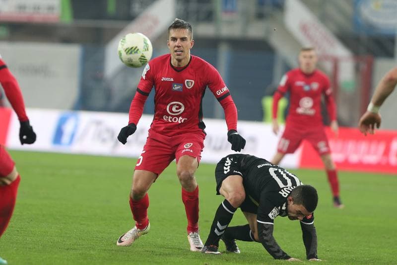 Football. Lotto Ekstraklasa. Piast Gliwice - Korona Kielce. 03.12.2016