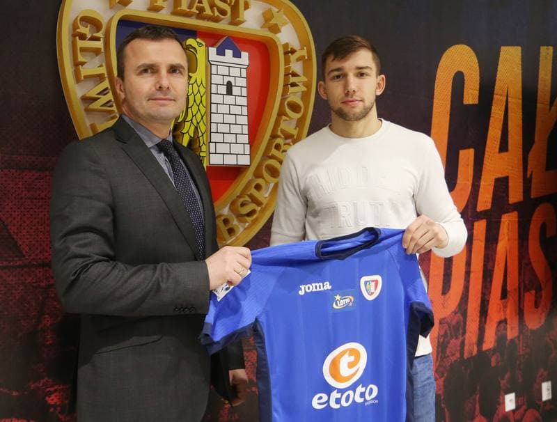 Football. Piast Gliwice. Press Conference. 02.02.2017