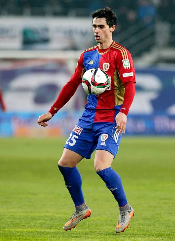 Football. PKO BP Ekstraklasa. Piast Gliwice - Ruch Chorzow. 27.11.2015