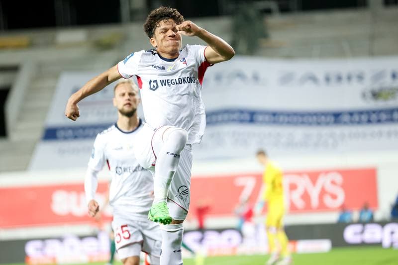Football. PKO BP Ekstraklasa. Gornik Zabrze - Legia Warsaw. 01.04.2024