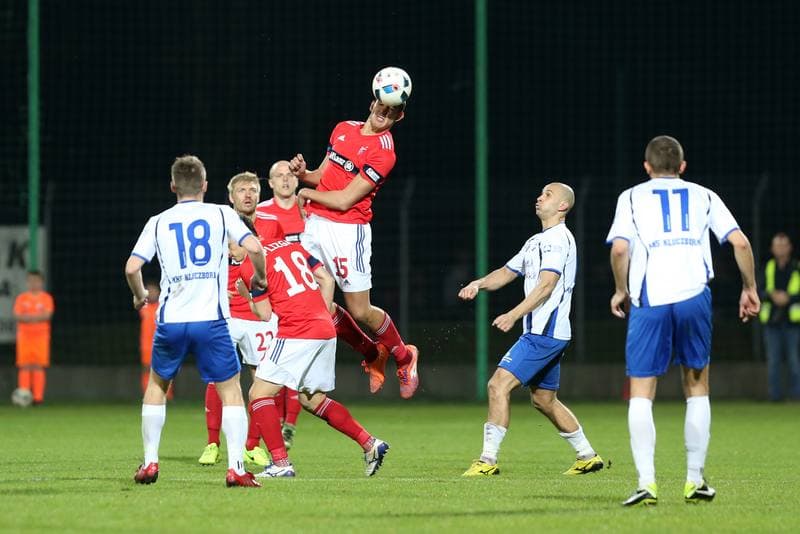 Football. Nice I Liga. MKS Kluczbork - Gornik Zabrze. 01.04.2017