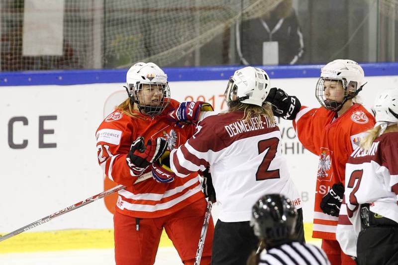 Ice Hockey. Women's World Championship. Latvia - Poland. 12.04.2017