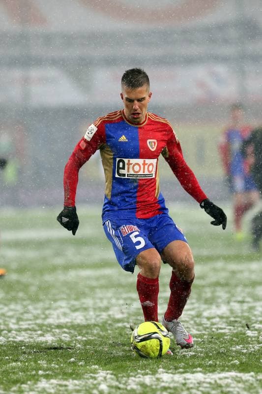 Football. Ekstraklasa. Piast Gliwice - Pogon Szczecin. 19.02.2016