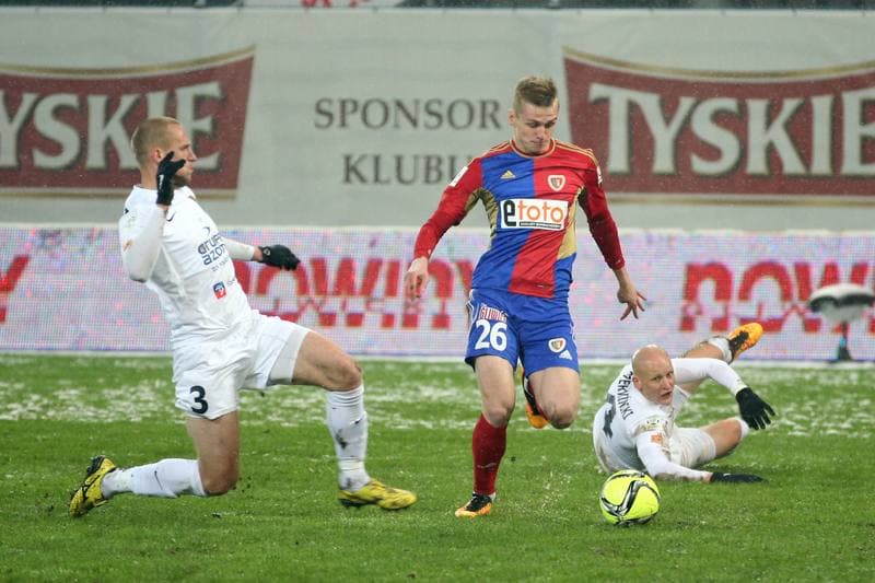 Football. Ekstraklasa. Piast Gliwice - Pogon Szczecin. 19.02.2016
