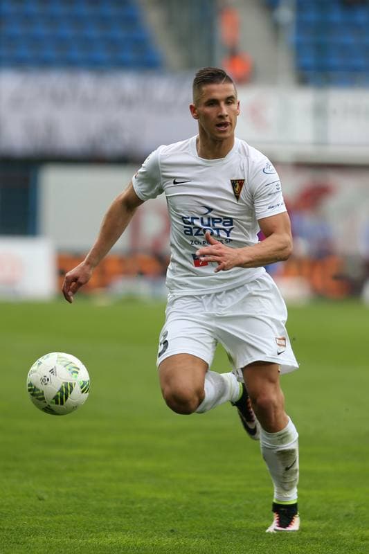 Football. Ekstraklasa. Piast Gliwice - Pogon Szczecin. 01.05.2016