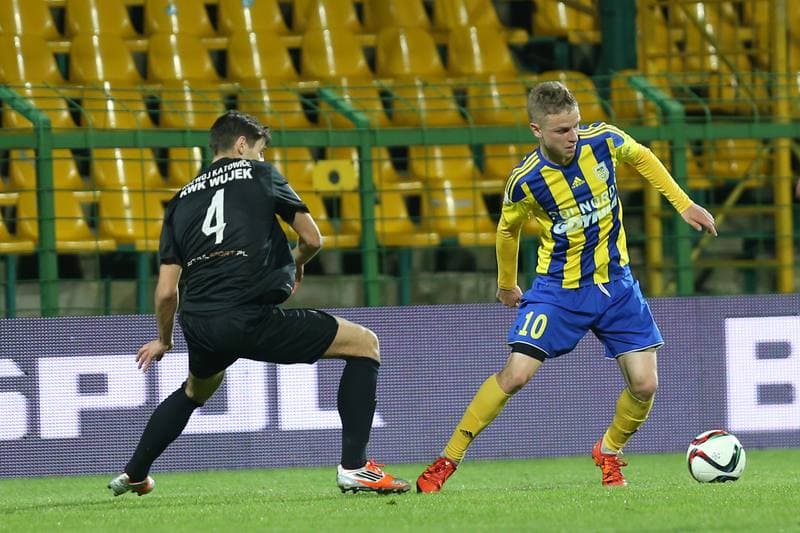 Football. I Liga. Rozwoj Katowice - Arka Gdynia. 06.05.2016