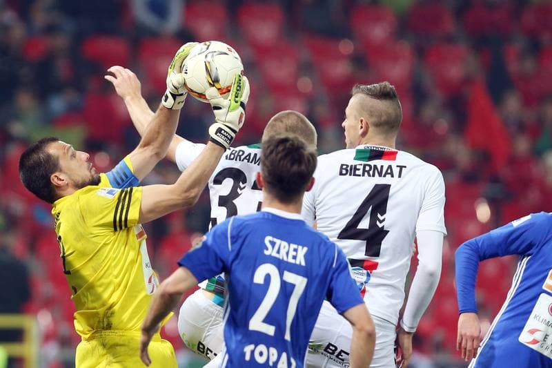 Football. Nice I Liga. GKS Tychy - Pogon Siedlce. 30.09.2017
