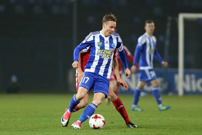 Football. Nice I Liga. Ruch Chorzow - Wigry Suwalki. 22.11.2017