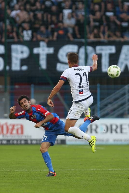 Football. Lotto Ekstraklasa. Piast Gliwice - Pogon Szczecin. 20.08.2016