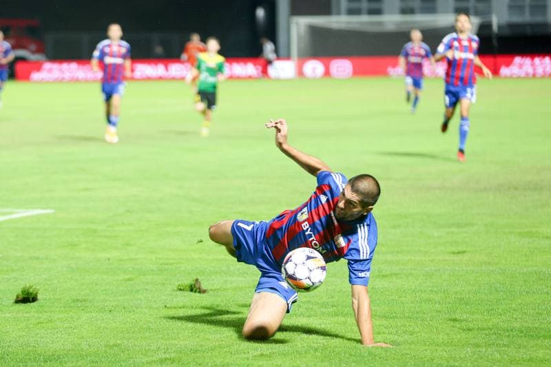 Football. Betclic II liga. GKS Jastrzebie - Polonia Bytom. 17.08.2024