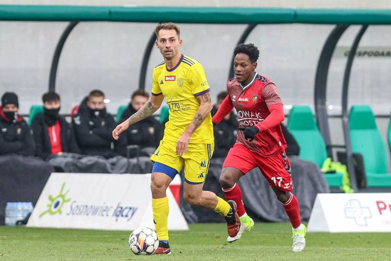 Football. Betclic II liga. Zaglebie Sosnowiec - Polonia Bytom. 09.11.2024