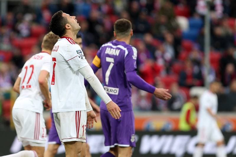 Football. Lotto Ekstraklasa. Gornik Zabrze - Sandecja Nowy Sacz. 31.03.2018