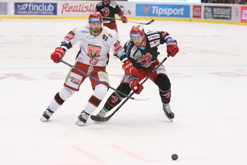 Ice Hockey. TipSport Extraliga. Ocelari Trinec - Mountfield Hradec Kralove. 03.04.2018