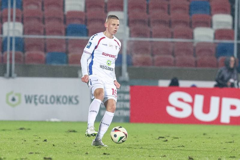 Football. PKO BP Ekstraklasa. Gornik Zabrze - Lech Poznan. 06.12.2024