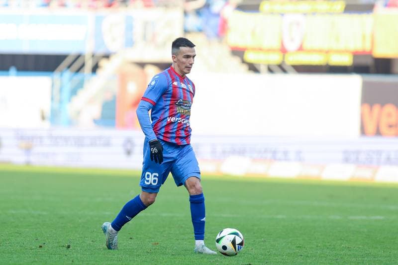 Football. PKO BP Ekstraklasa. Piast Gliwice - Cracovia Krakow. 08.12.2024