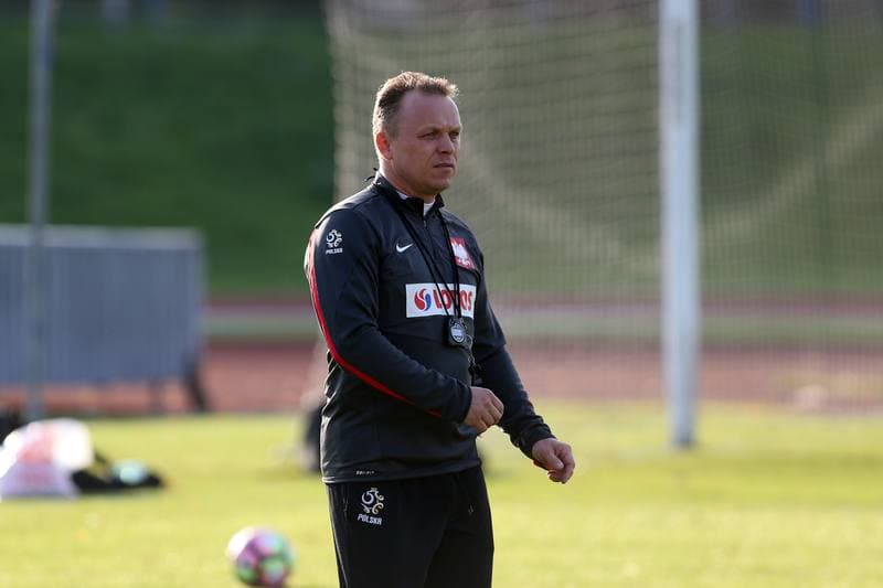Football. Poland U19. Training. 02.10.2017