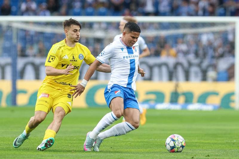 Football. Chance Liga. Banik Ostrava - Sigma Olomouc. 03.05.2025