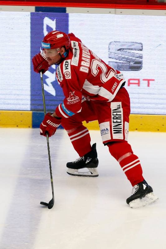 Ice Hockey. Tipsport Extraliga. Ocelari Trinec - Aukro Berani Zlin. 30.12.2017